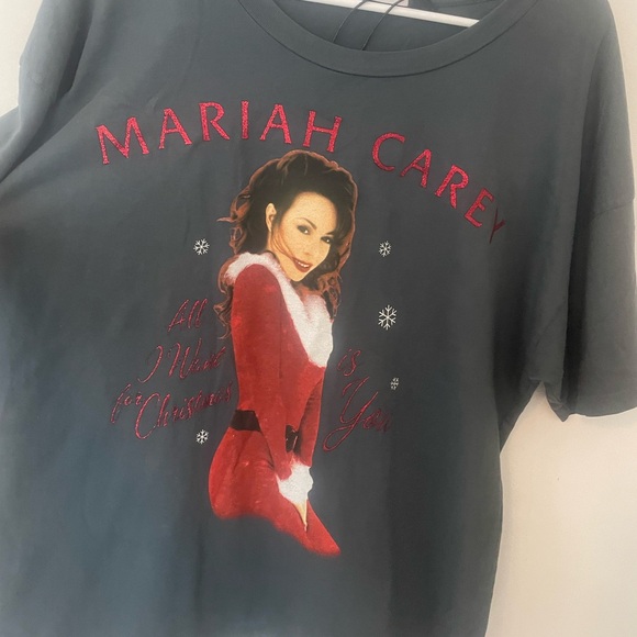 Daydreamer Dark Gray Graphic Tee - Picture 2 of 5